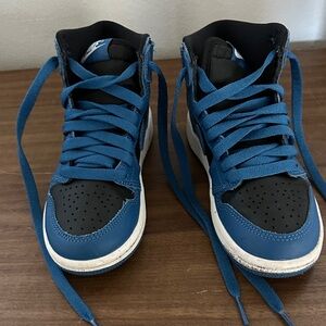 Nike Kids Sneakers - Blue and Black
